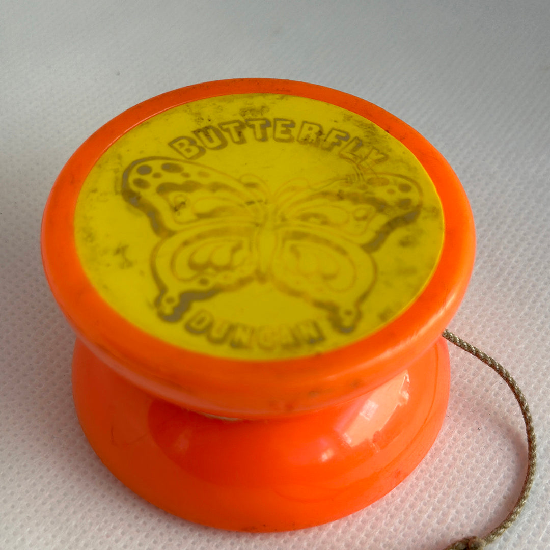 Vintage genuine duncan store butterfly yoyo